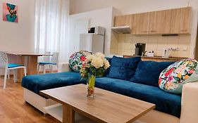 Apartman Csa #2# V Historickem Centru Hradec Kralove